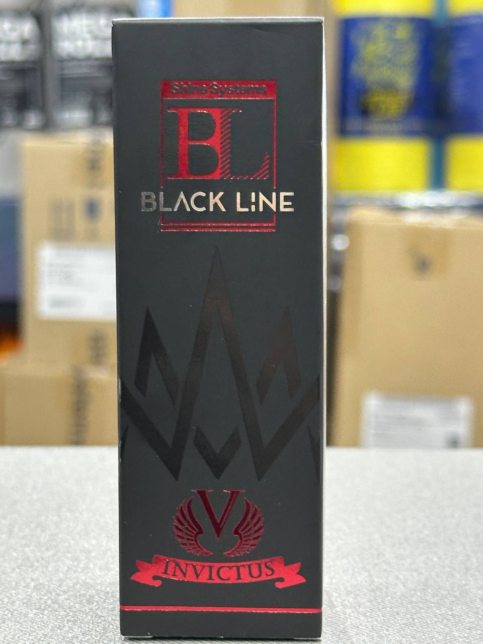 Shine Systems Black Line Invictus - ароматизатор для авто и дома, 50 мл